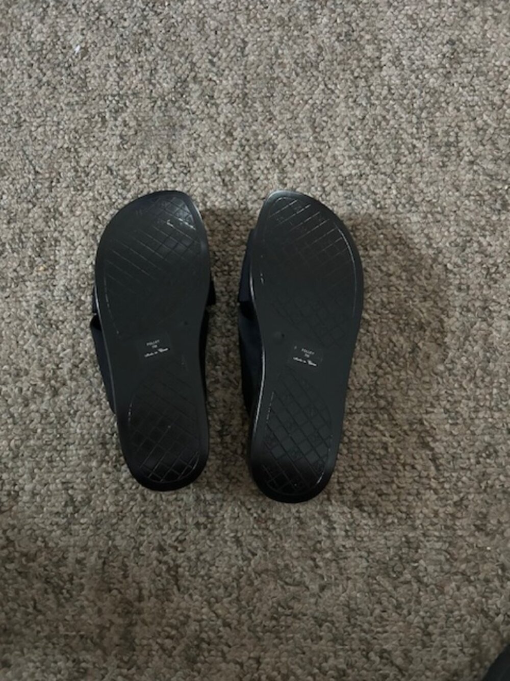 Donald Pliner Folley Sandals - NWOB - Size 7 - Picture 3 of 3